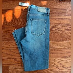 Harper Heritage Jeans (HR Med Wash Kick Crop)